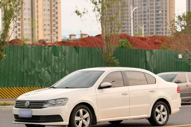 Used Volkswagen Lavida 2017 1.6L Automatic Fashion Edition