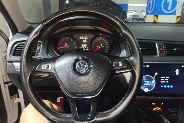 Used Volkswagen Lavida 2017 230TSI DSG Comfort Edition Steering Wheel