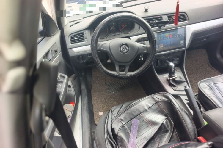 Used Volkswagen Lavida 2017 1.6L Automatic Fashion Edition Steering Wheel