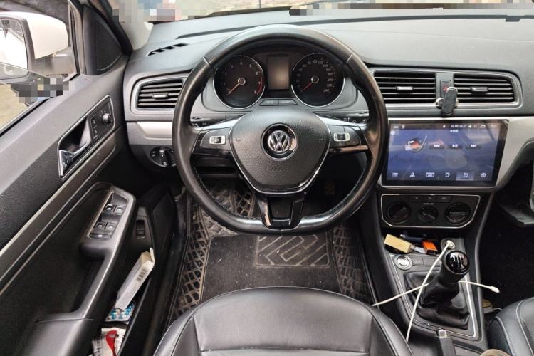 Used Volkswagen Lavida 2017 1.6L Manual Comfort Edition Steering Wheel