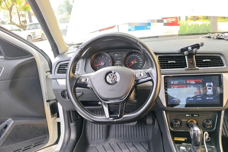 Used Volkswagen Lavida 2017 230TSI DSG Comfort Edition Steering Wheel