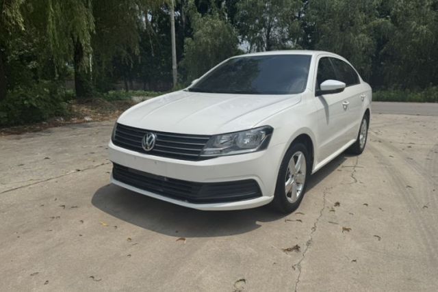 Used Volkswagen Lavida 2017 1.6L Automatic Fashion Edition