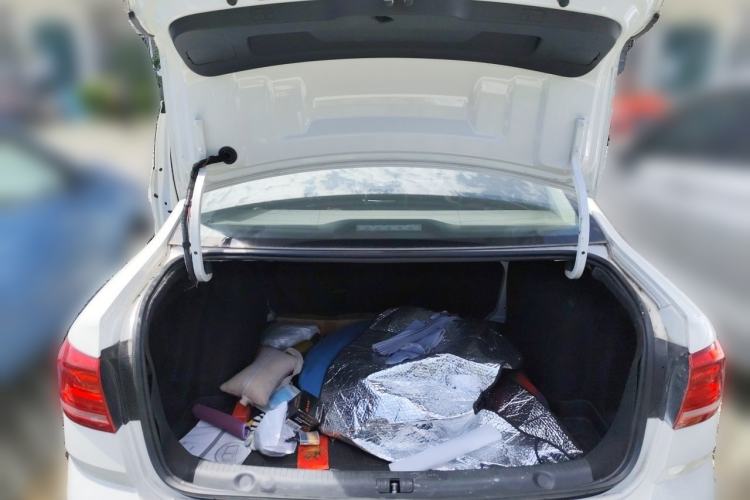Used Volkswagen Lavida 2017 1.6L Automatic Fashion Edition Trunk