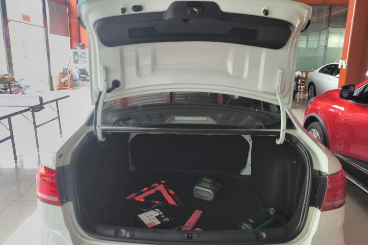 Used Volkswagen Lavida 2017 230TSI DSG Comfort Edition Trunk
