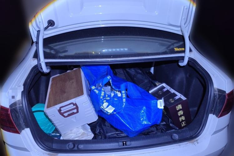 Used Volkswagen Lavida 2017 1.6L Automatic Comfort Edition Trunk