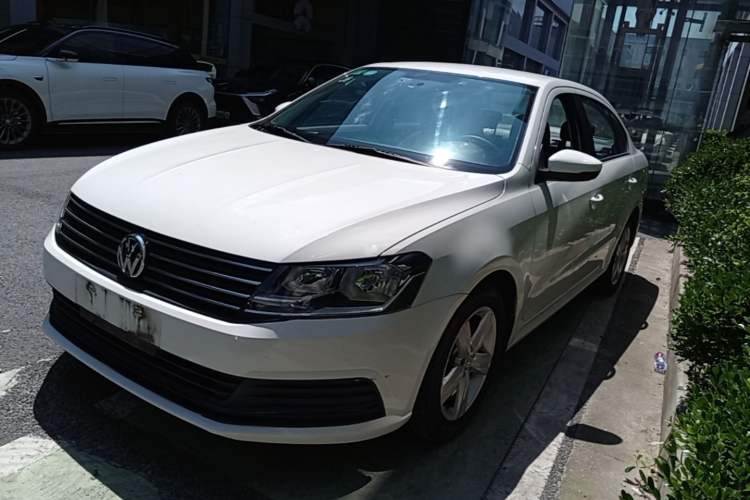 Used Volkswagen Lavida 2017 1.6L Automatic Fashion Edition Guazi used car, China used car export, Used car for sale, Used  cars, Cheapest cars for sale
