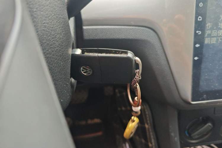 Used Volkswagen Lavida 2017 1.6L Automatic Fashion Edition Vehicle Key