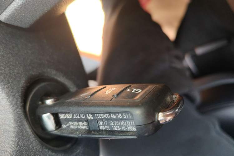 Used Volkswagen Lavida 2017 1.6L Automatic Fashion Edition Vehicle Key