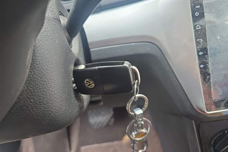 Used Volkswagen Lavida 2017 1.6L Automatic Fashion Edition Vehicle Key