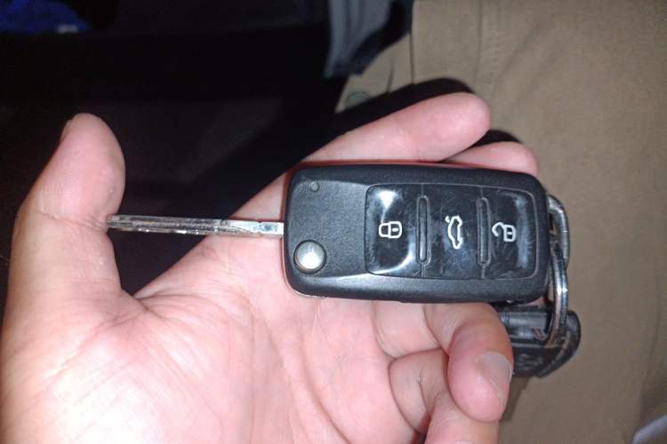 Used Volkswagen Lavida 2017 1.6L Automatic Fashion Edition Vehicle Key