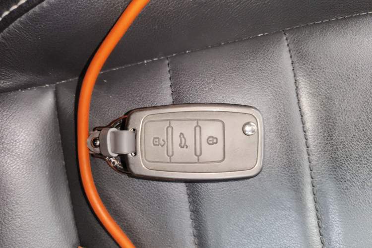 Used Volkswagen Lavida 2017 1.6L Automatic Comfort Edition Vehicle Key