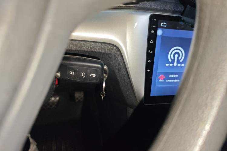 Used Volkswagen Lavida 2017 1.6L Automatic Fashion Edition Vehicle Key