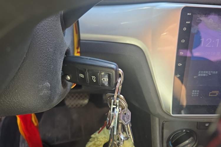 Used Volkswagen Lavida 2017 1.6L Automatic Fashion Edition Vehicle Key