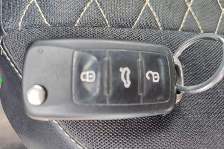 Used Volkswagen Lavida 2017 1.6L Manual Fashion Edition Vehicle Key