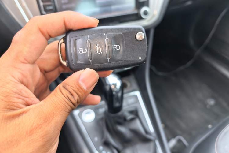 Used Volkswagen Lavida 2017 230TSI DSG Comfort Edition Vehicle Key