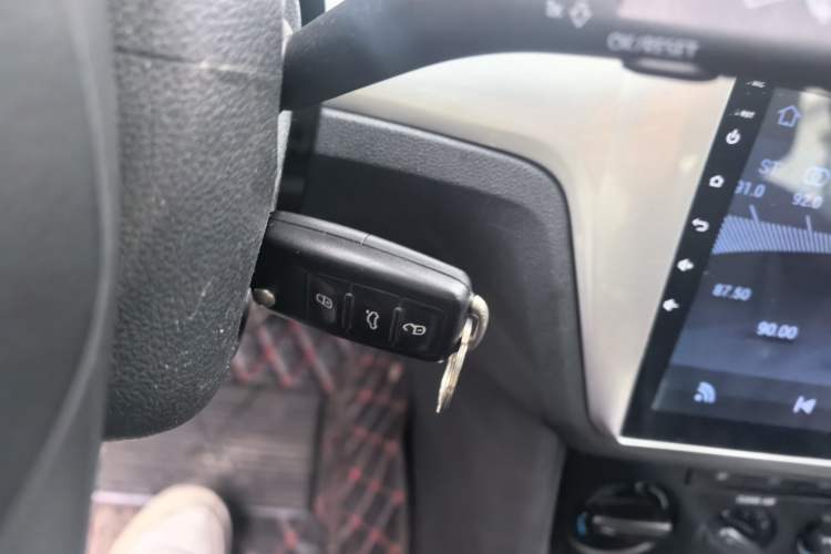 Used Volkswagen Lavida 2017 1.6L Automatic Fashion Edition Vehicle Key