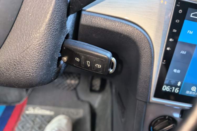 Used Volkswagen Lavida 2017 1.6L Automatic Fashion Edition Vehicle Key