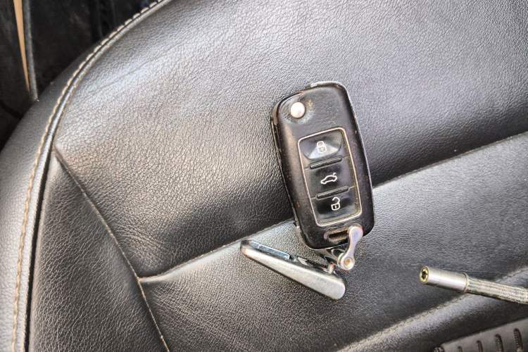 Used Volkswagen Lavida 2017 1.6L Automatic Comfort Edition Vehicle Key