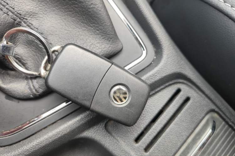 Used Volkswagen Lavida 2017 1.6L Automatic Comfort Edition Vehicle Key