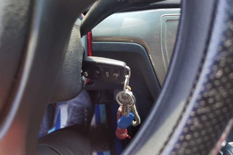 Used Volkswagen Lavida 2017 1.6L Automatic Fashion Edition Vehicle Key