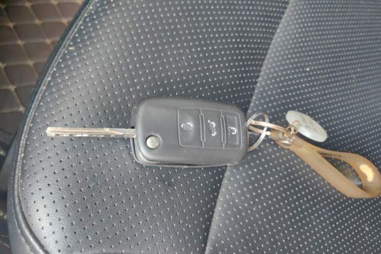 Used Volkswagen Lavida 2017 1.6L Automatic Comfort Edition Vehicle Key