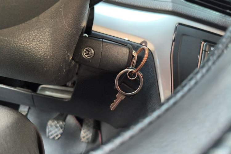 Used Volkswagen Lavida 2017 1.6L Manual Fashion Edition Vehicle Key