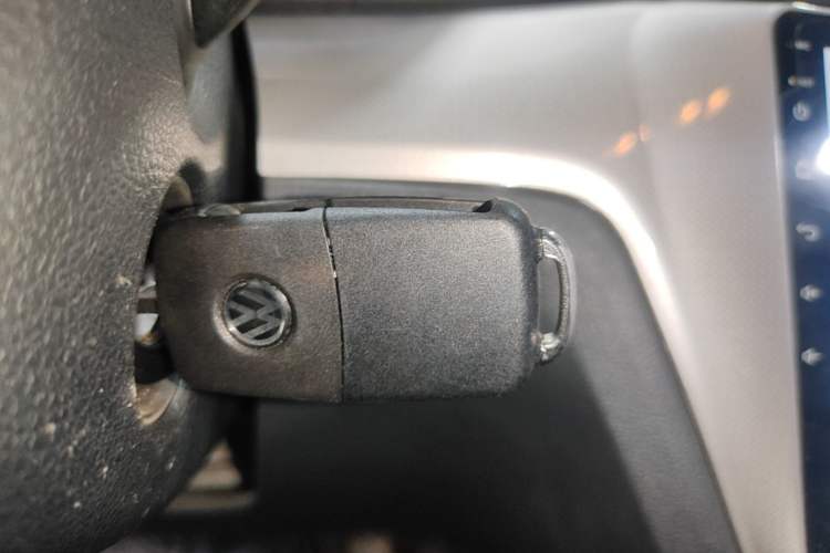 Used Volkswagen Lavida 2017 1.6L Automatic Fashion Edition Vehicle Key