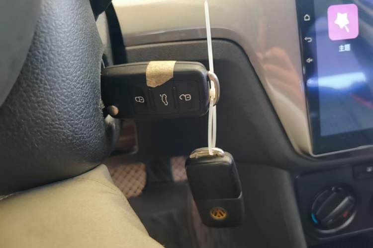 Used Volkswagen Lavida 2017 1.6L Automatic Fashion Edition Vehicle Key