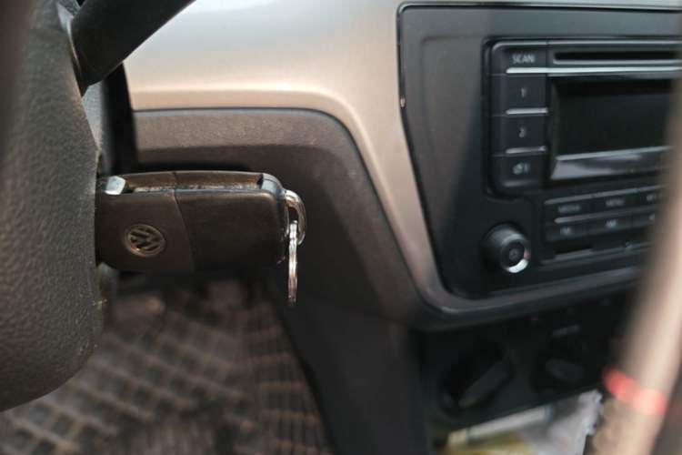 Used Volkswagen Lavida 2017 1.6L Manual Fashion Edition Vehicle Key