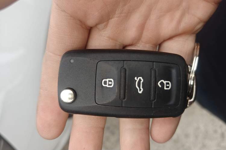 Used Volkswagen Lavida 2017 1.6L Manual Fashion Edition Vehicle Key