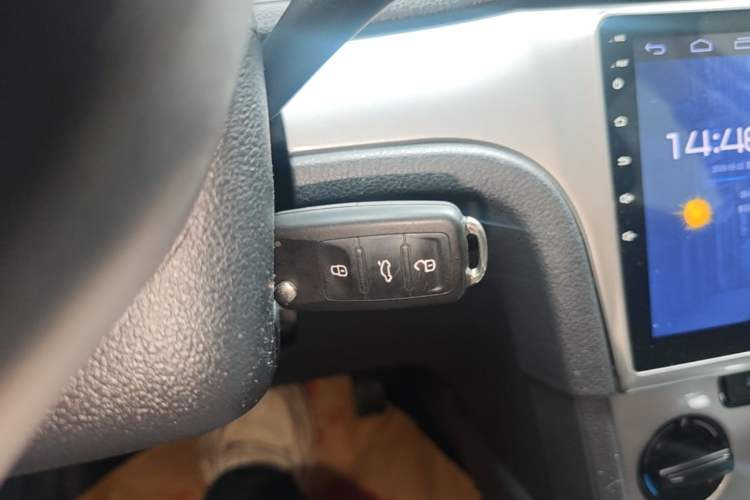 Used Volkswagen Lavida 2017 1.6L Automatic Comfort Edition Vehicle Key
