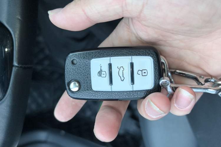 Used Volkswagen Lavida 2017 1.6L Automatic Comfort Edition Vehicle Key
