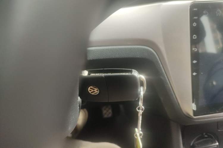 Used Volkswagen Lavida 2017 1.6L Automatic Fashion Edition Vehicle Key