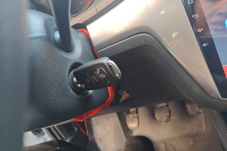 Used Volkswagen Lavida 2017 1.6L Manual Fashion Edition Vehicle Key