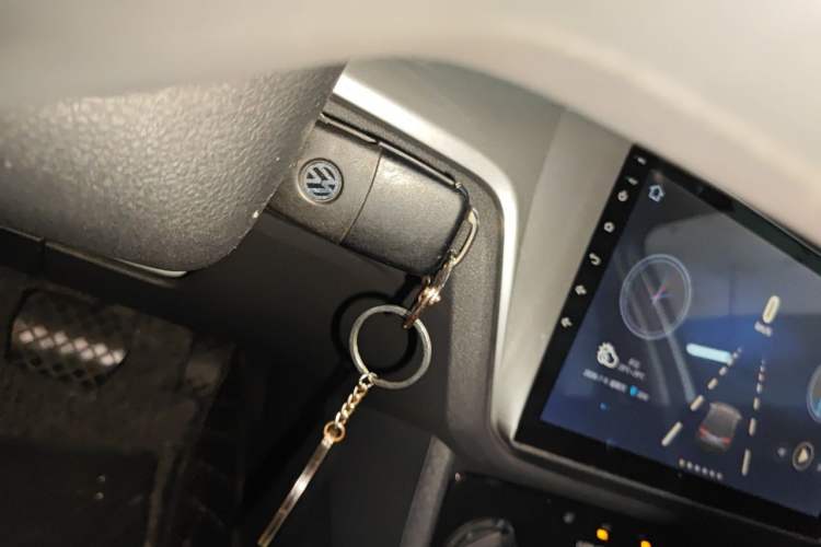 Used Volkswagen Lavida 2017 1.6L Automatic Fashion Edition Vehicle Key