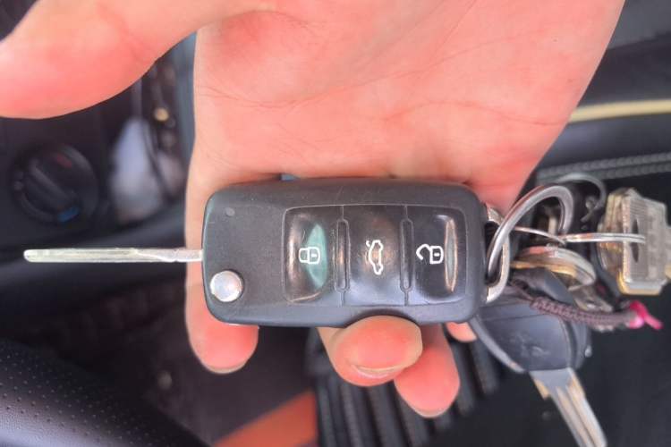 Used Volkswagen Lavida 2017 1.6L Manual Fashion Edition Vehicle Key