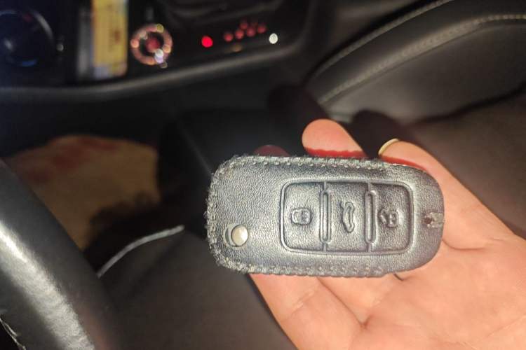 Used Volkswagen Lavida 2017 1.6L Automatic Comfort Edition Vehicle Key