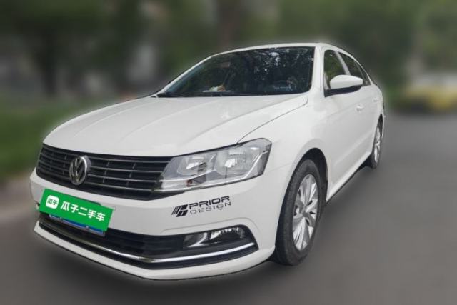 Ojetý Volkswagen Lavida 2017 1.6L Manual Comfort Edition