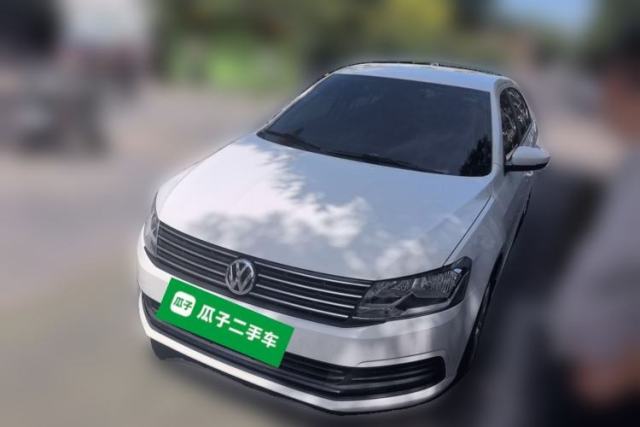 Ojetý Volkswagen Lavida 2017 1.6L Manual Fashion Edition