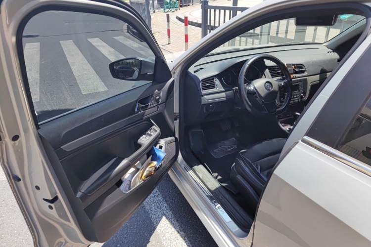 Used Volkswagen Lavida 2017 230TSI DSG Comfort Edition Driver Seat