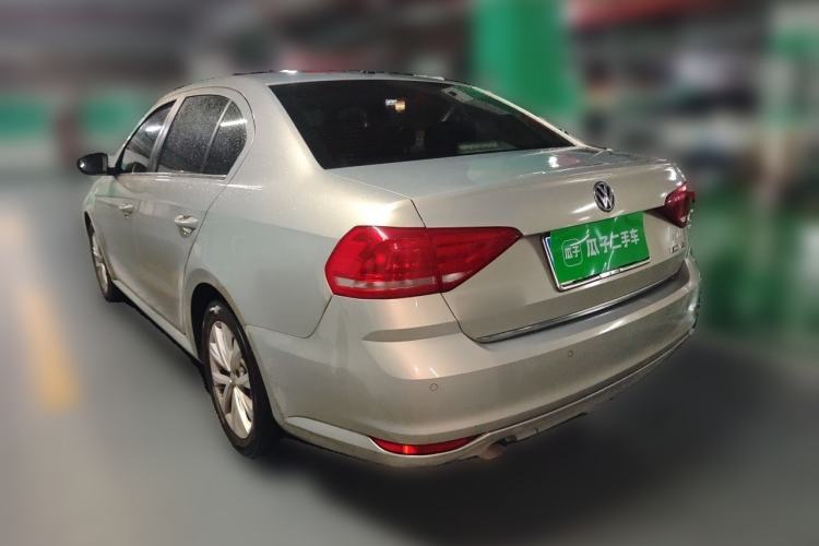 Used Volkswagen Lavida 2017 1.6L Automatic Comfort Edition Exterior 3