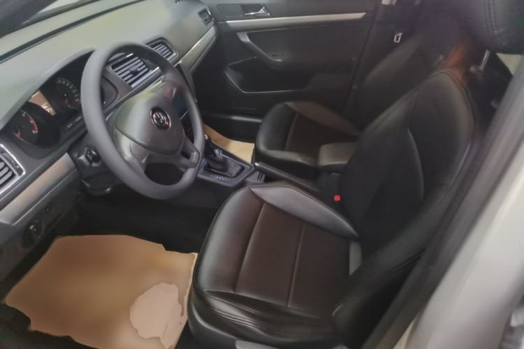 Used Volkswagen Lavida 2017 1.6L Automatic Fashion Edition Left Front Seat