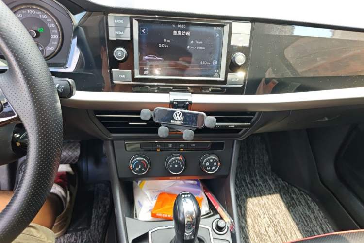 Used Volkswagen Lavida 2018 280TSI DSG Comfort Edition China V Standard Audio And AC Panel
