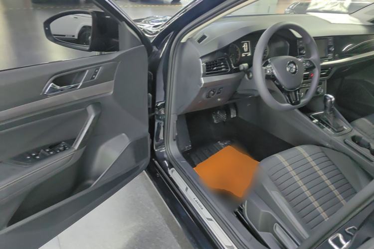 Used Volkswagen Lavida 2018 280TSI DSG Comfort Edition China V Standard Driver Seat