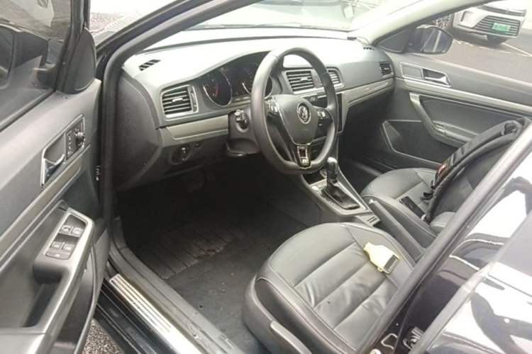 Used Volkswagen Lavida 2018 Classic 1.5L Automatic Comfort Edition China VI Standard Driver Seat