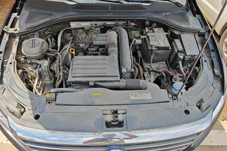 Used Volkswagen Lavida 2018 280TSI DSG Comfort Edition China V Standard Engine Bay