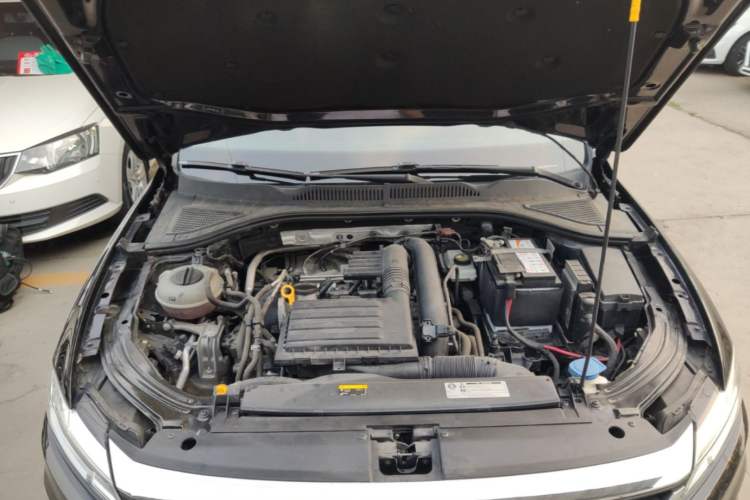 Used Volkswagen Lavida 2018 280TSI DSG Comfort Edition China V Standard Engine Bay