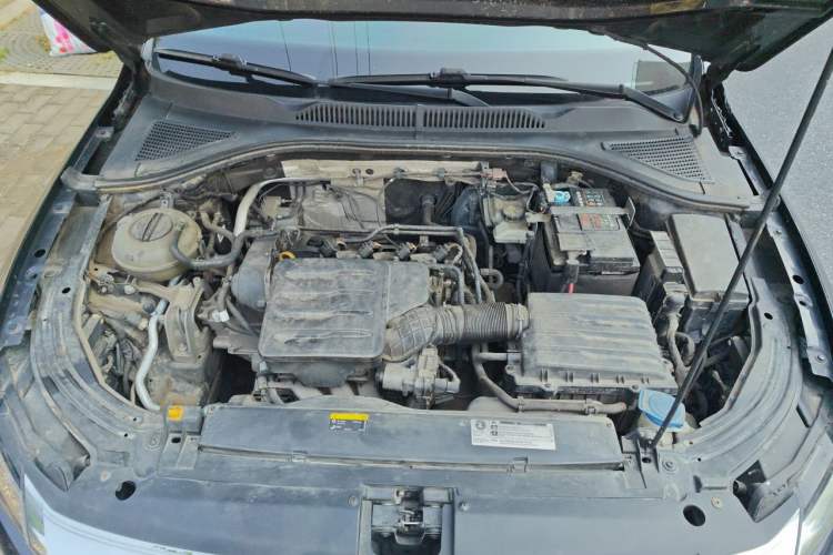 Used Volkswagen Lavida 2018 1.5L Automatic Comfort Edition China V Standard Engine Bay