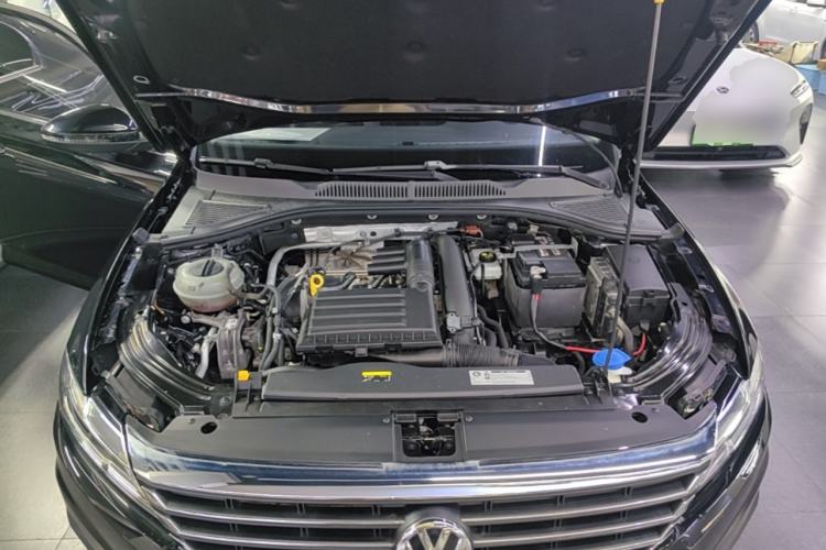 Used Volkswagen Lavida 2018 280TSI DSG Comfort Edition China V Standard Engine Bay