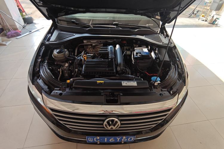 Used Volkswagen Lavida 2018 280TSI DSG Luxury Edition China V Standard Engine Bay
